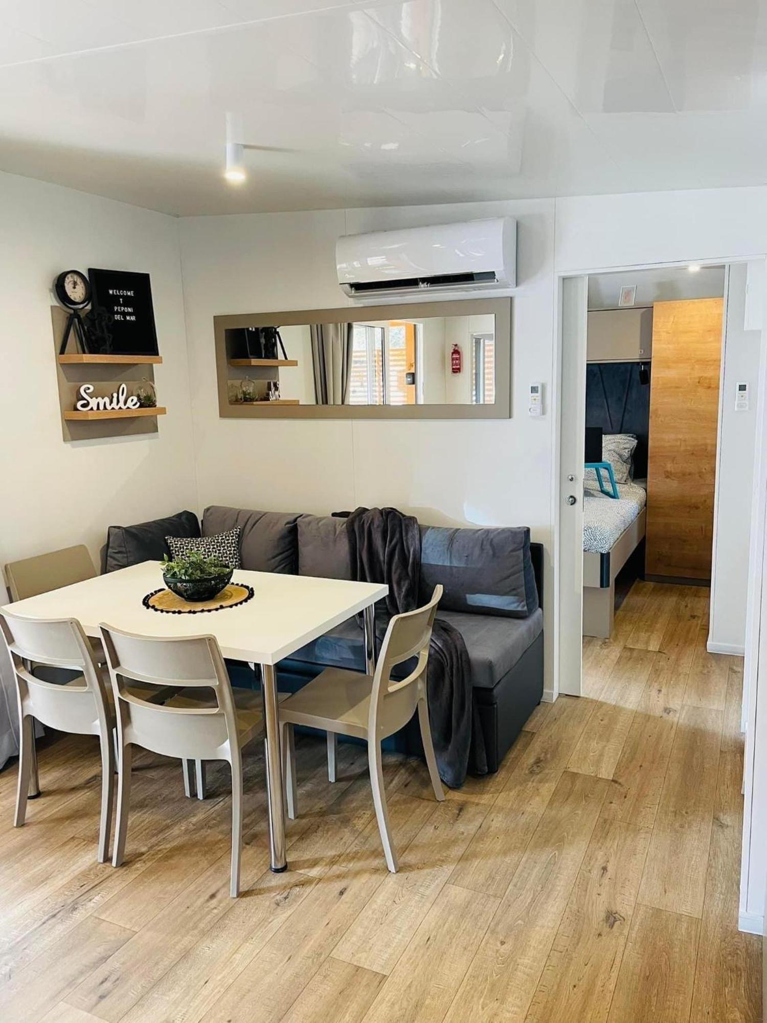 Mobile Home Peponi Del Mar, Brand New Biograd Na Moru Luaran gambar