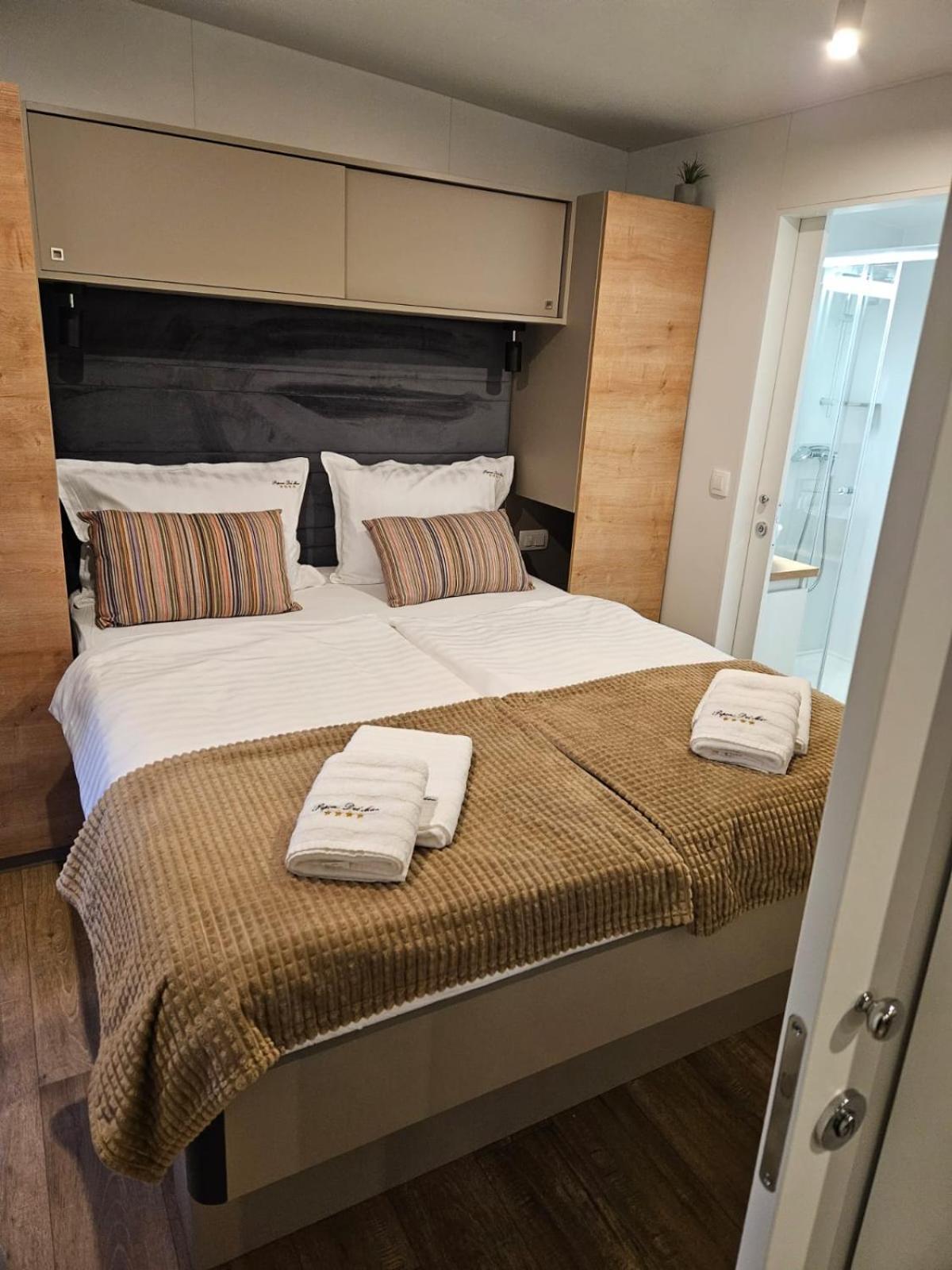 Mobile Home Peponi Del Mar, Brand New Biograd Na Moru Luaran gambar